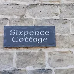 Sixpence * Pickering