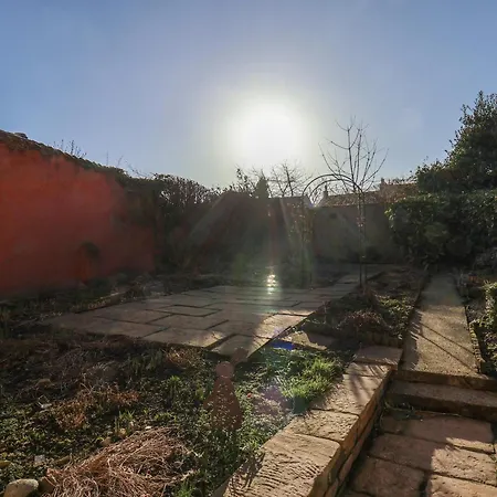 בית נופש Sixpence פיקרינג