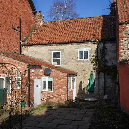 بيت للعطل Sixpence *