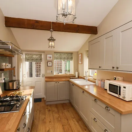 Sixpence بيت للعطل